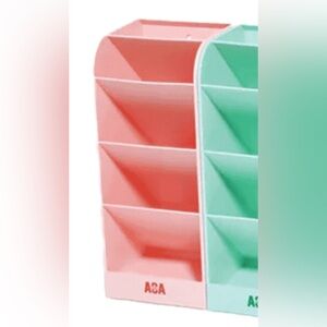 Set of 2 Pink Makeup Organizers